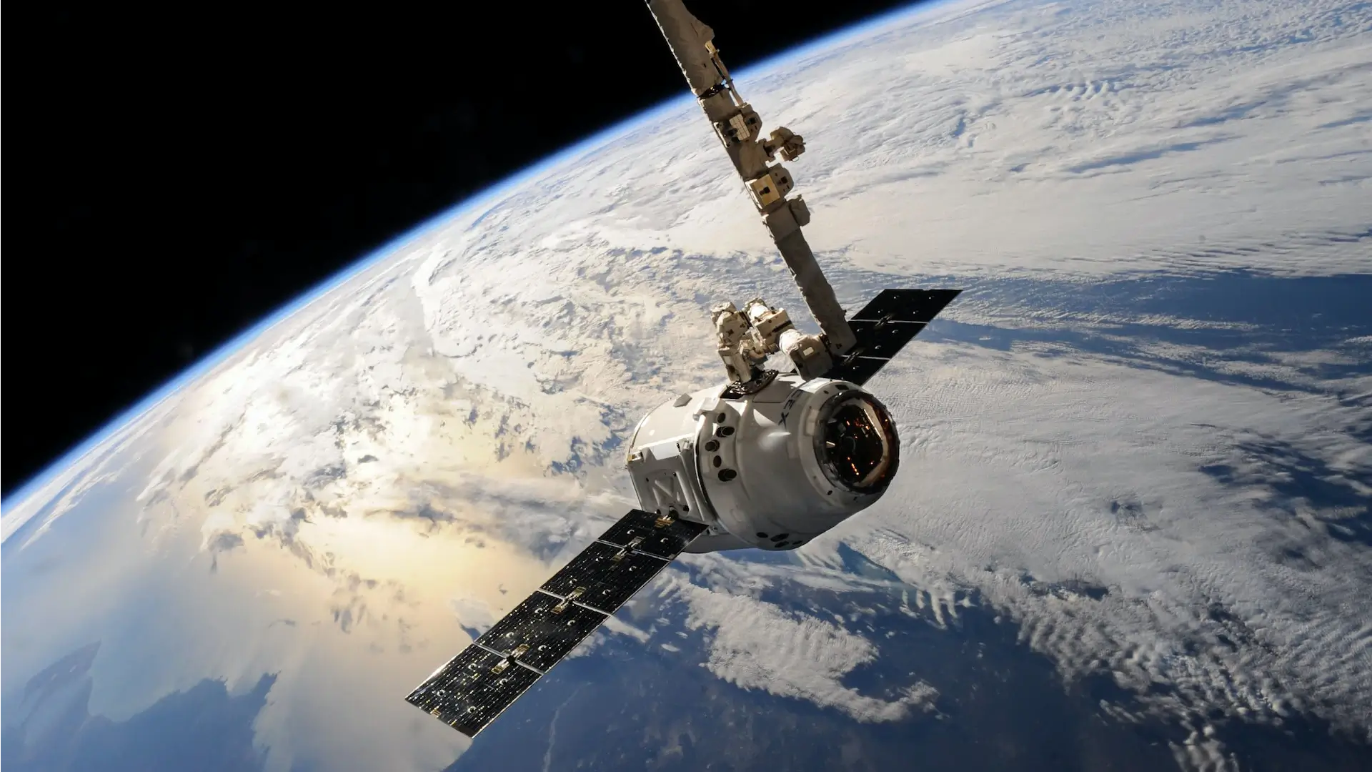Foto dall'esterno del satellite Hotbird
